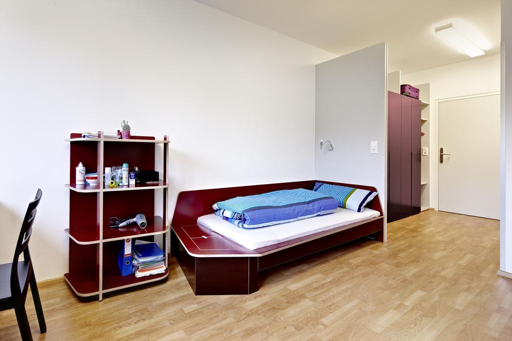 Alm 34 Mit 24 Stunden Self Check In Motel Saalfelden Cameră foto